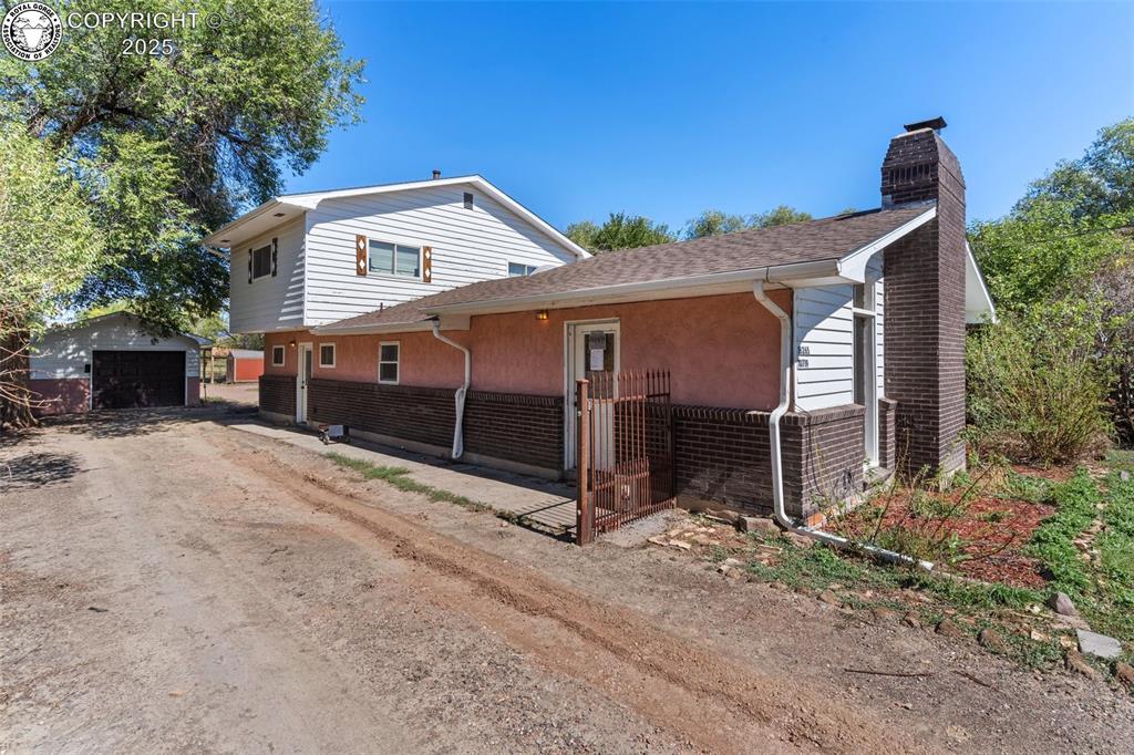 Caption: Front of Structure