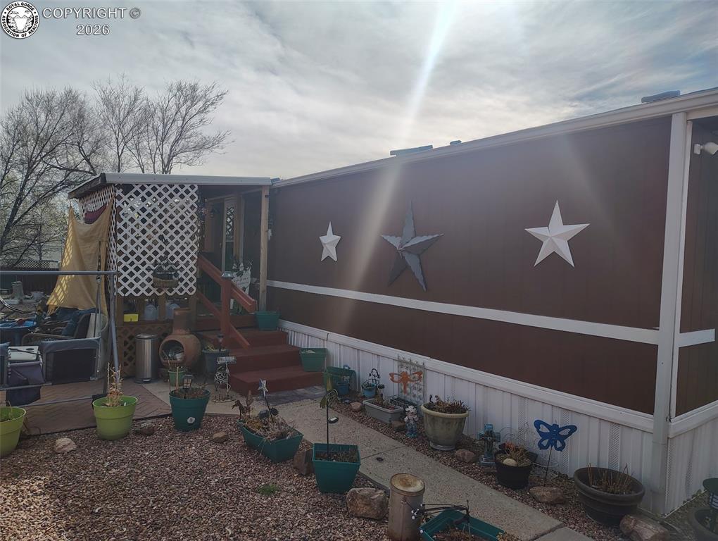 Caption: Side of Structure