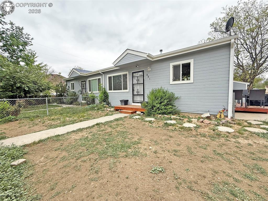 Caption: Welcome to 489 & 491 N Raynolds Ave. This duplex comes with two current renters and a great income p