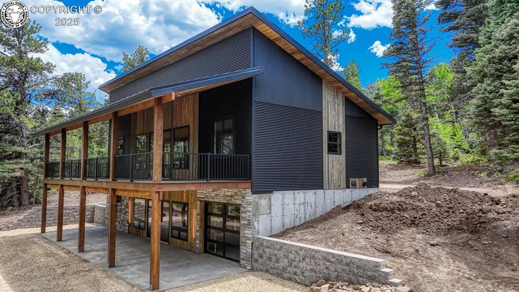 Caption: Side of Structure