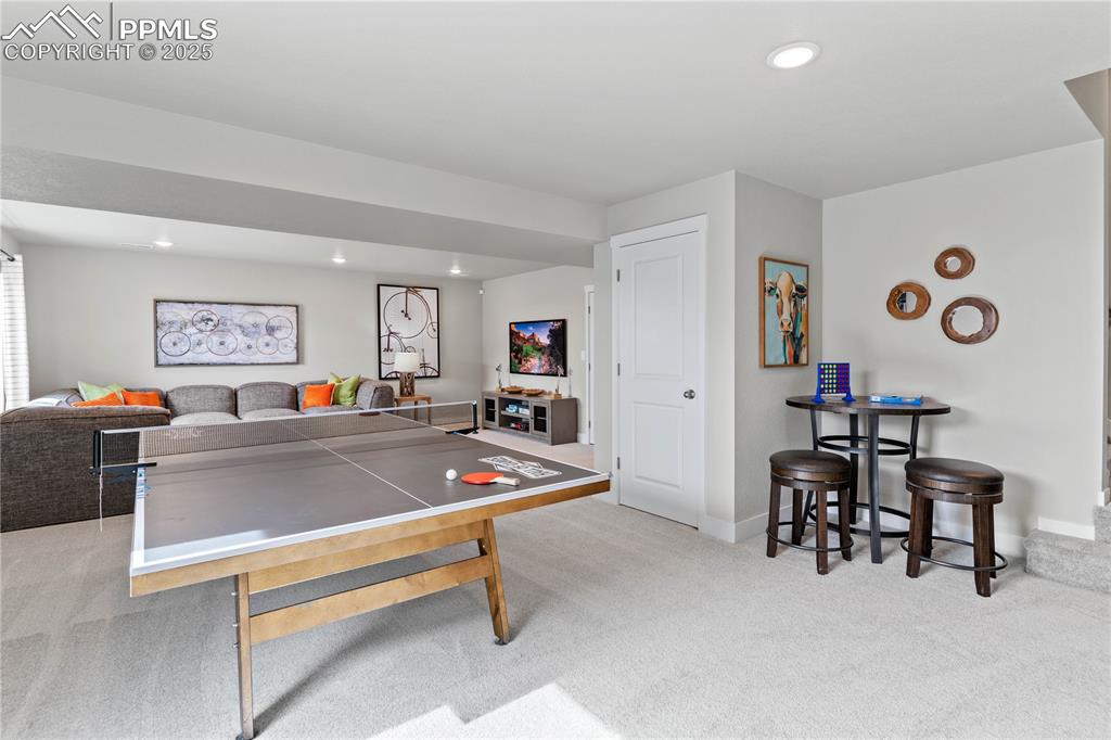Image 20 of 40: Game Room