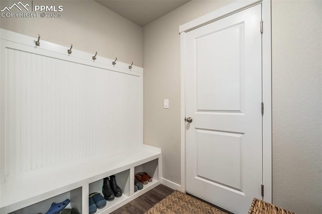 Image 34 of 44: Mud Room