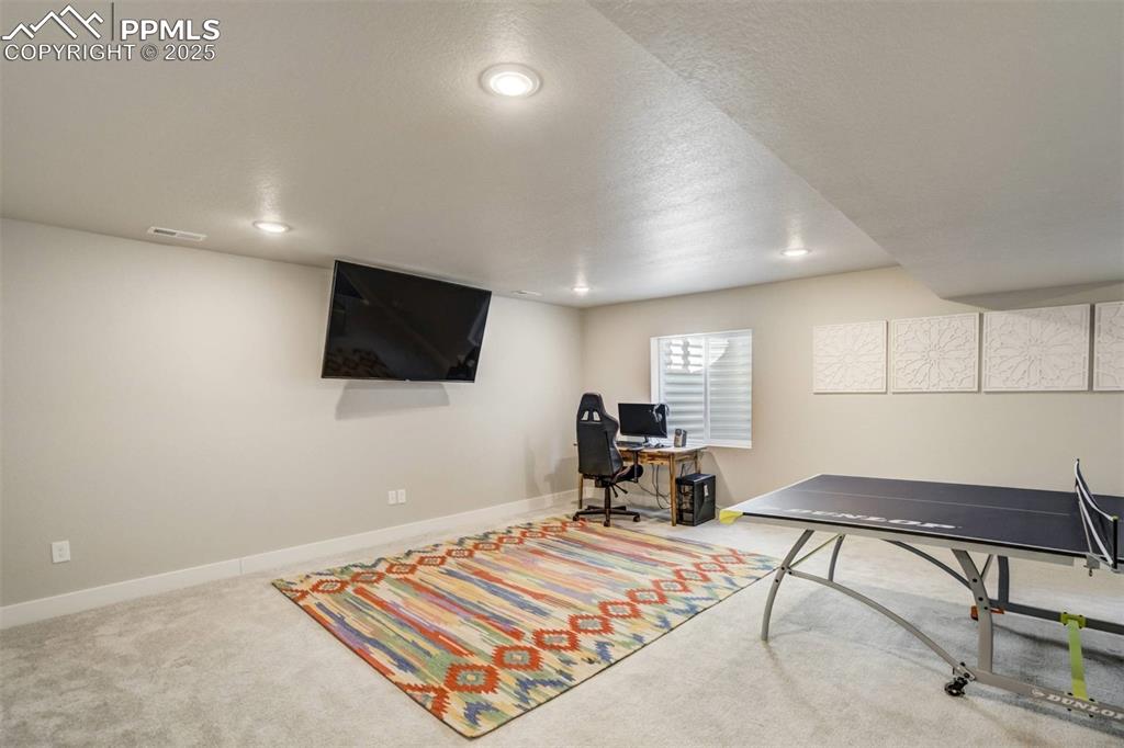 Image 36 of 44: Game Room