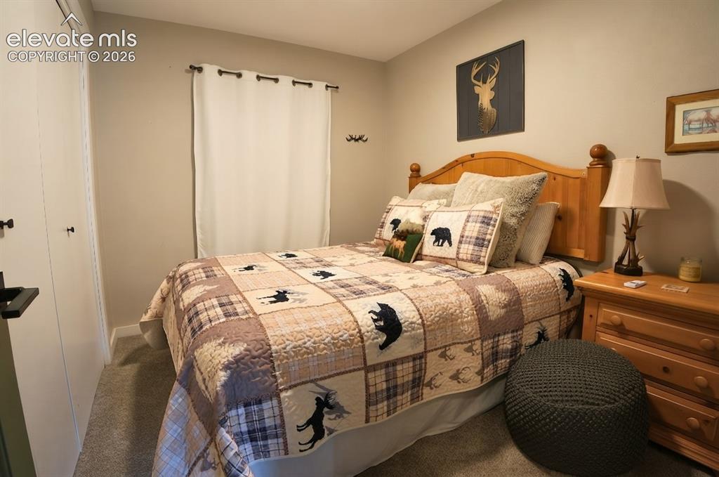 Image 16 of 46: Spare Bedroom 1