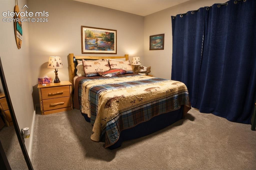 Image 18 of 46: Spare Bedroom 2