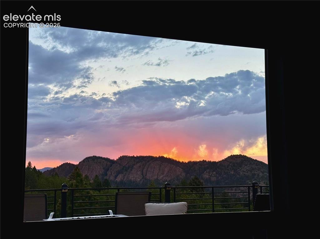 Image 43 of 46: Mountain scenery with expansive skies