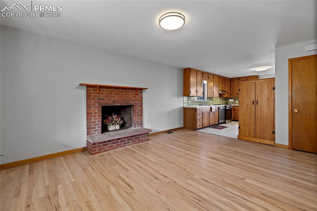 Image 10 of 50: Cozy wood-burning FP!