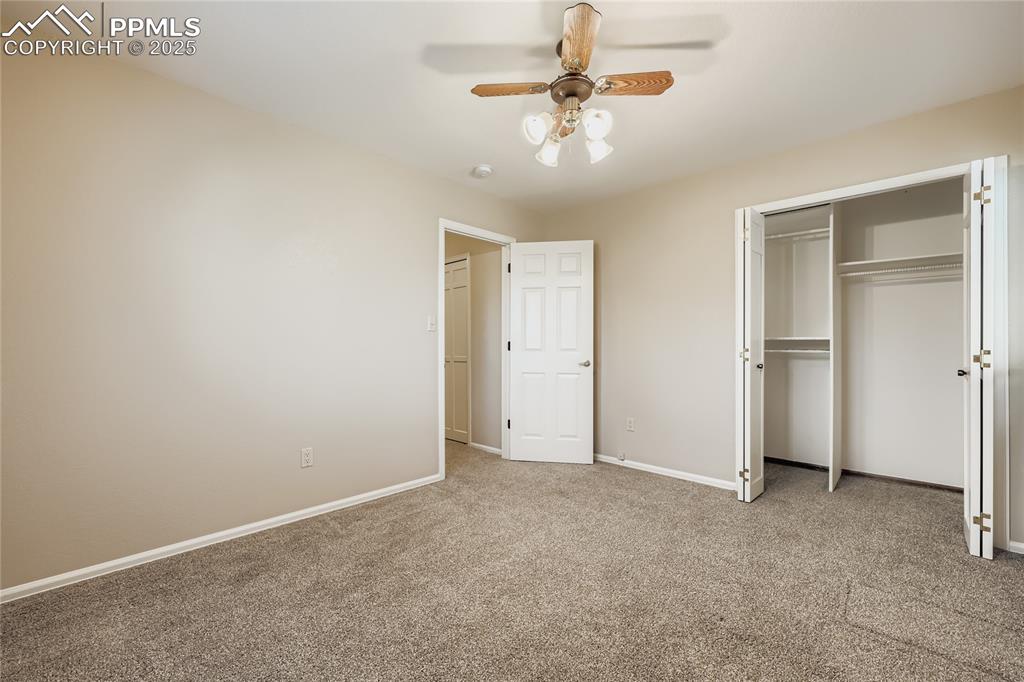 Image 21 of 39: Bedroom