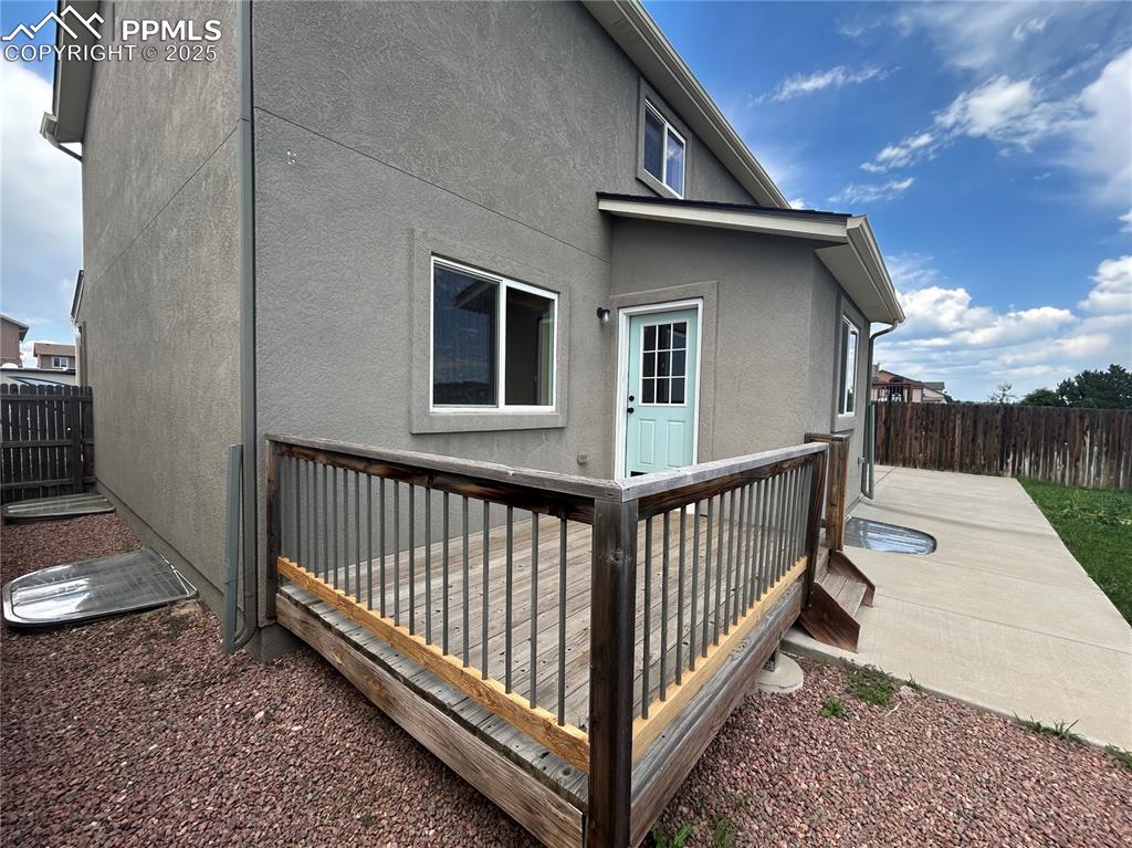Image 15 of 46: Back of Structure