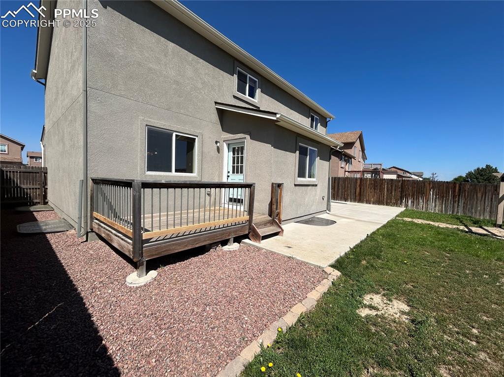 Image 16 of 46: Back of Structure