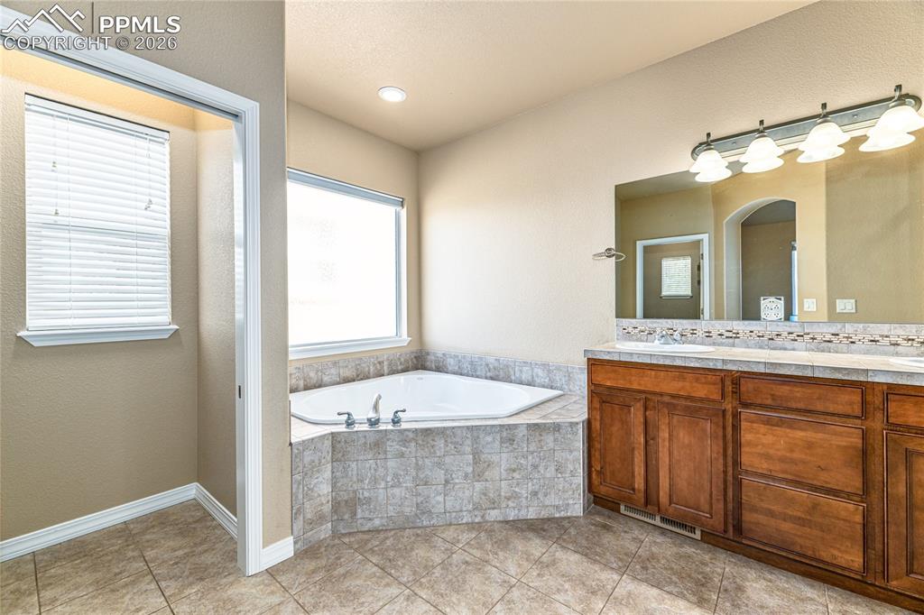 Image 16 of 46: Master Bathroom