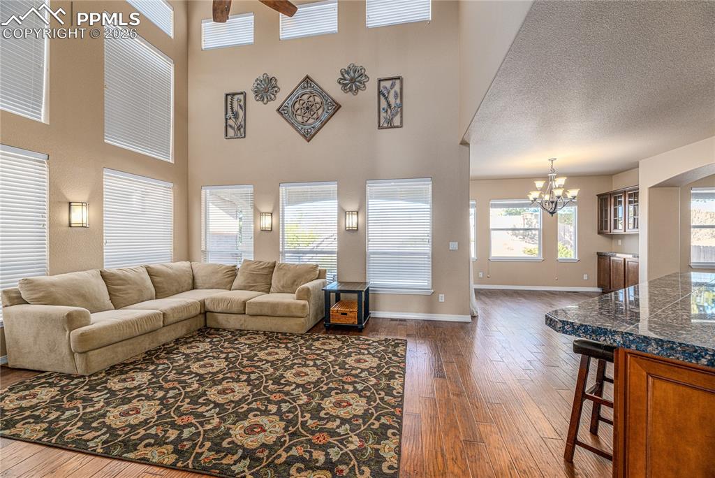 Image 7 of 46: Living Room