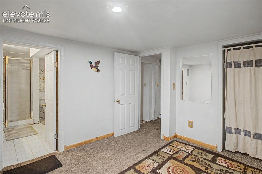 Image 13 of 18: Basement Suite