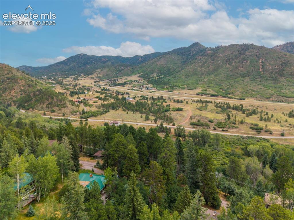 Image 3 of 18: View