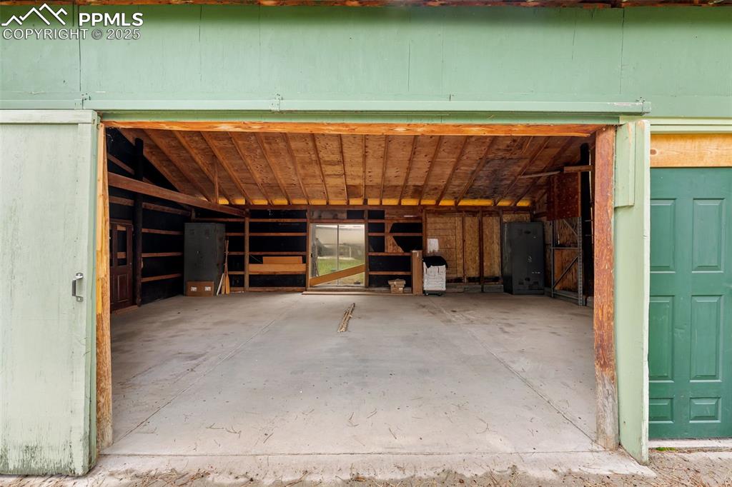 Image 37 of 43: Sliding garage door access