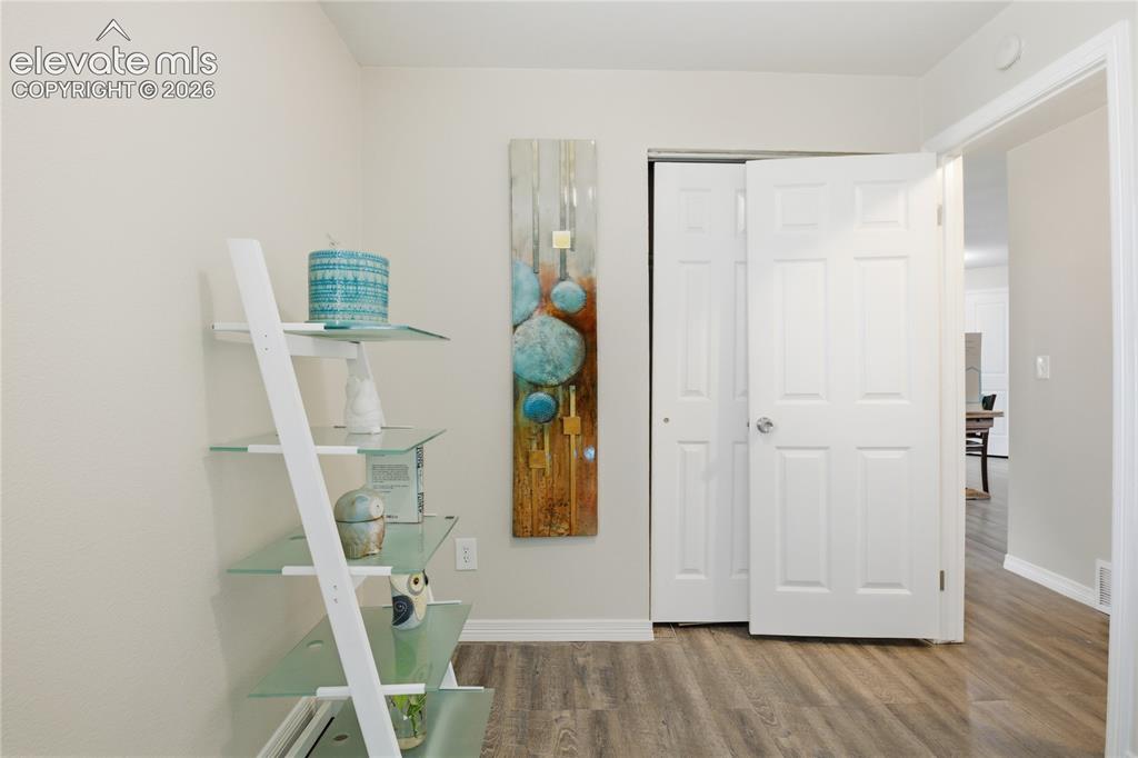 Image 11 of 30: Bedroom