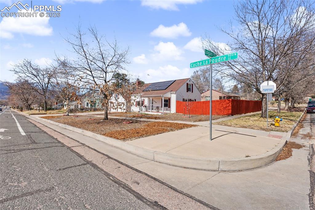 Image 4 of 28: Front of Structure