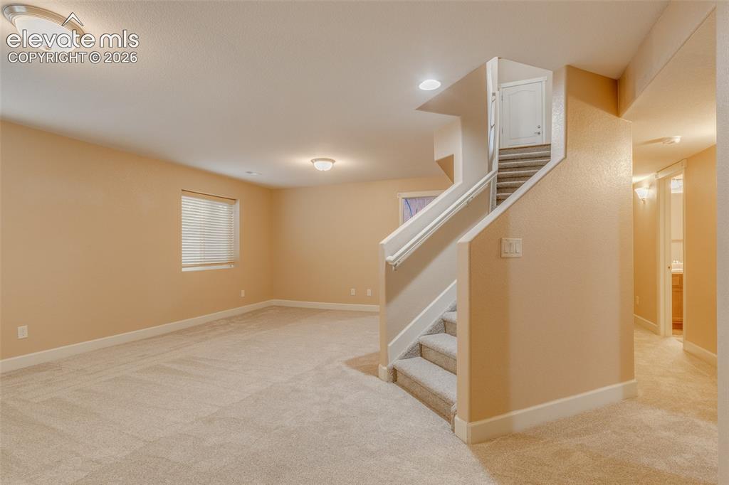 Image 22 of 36: Family Room