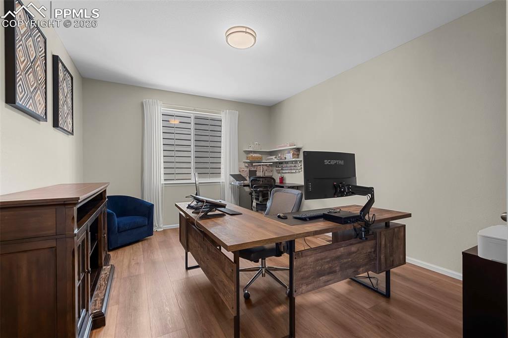 Image 10 of 47: Office