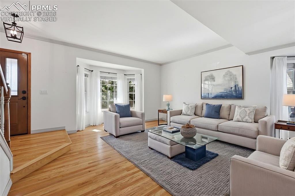 Image 38 of 50: Virtually Staged