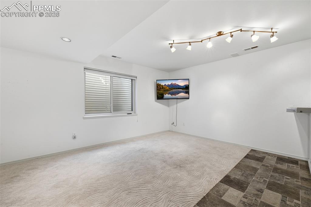 Image 9 of 50: Recreation Room