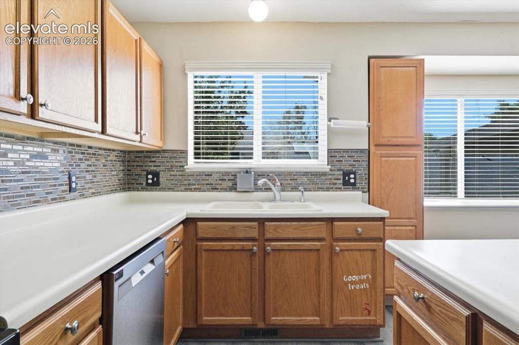 Image 12 of 43: Lots of natural light.