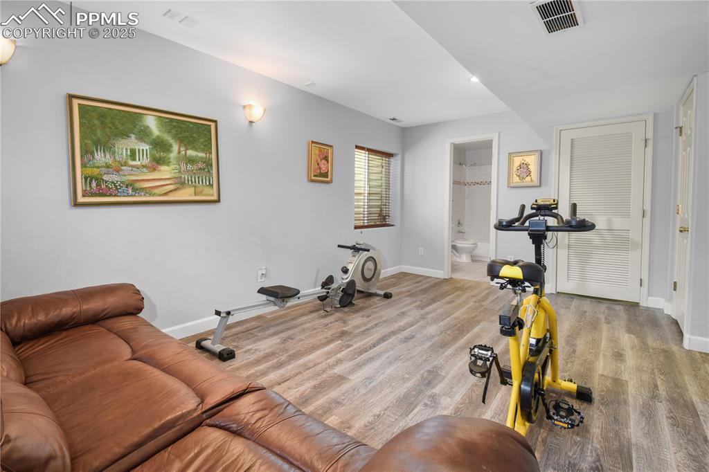 Image 28 of 38: Exercise Room