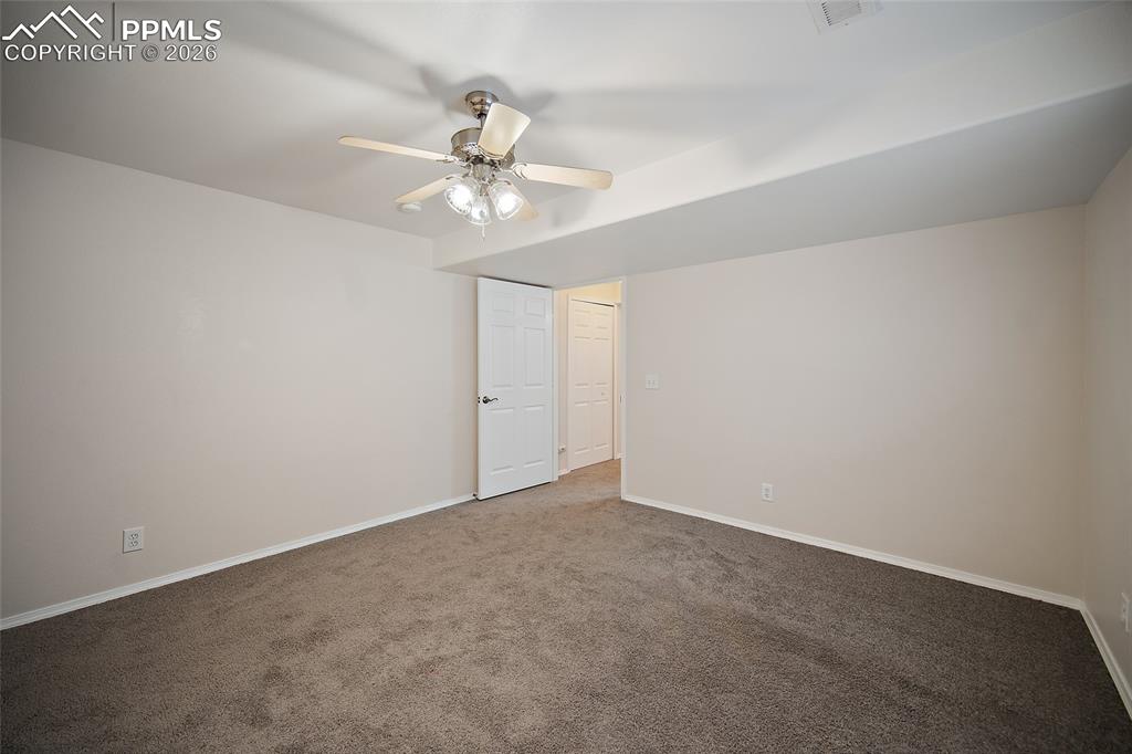 Image 36 of 45: Bedroom