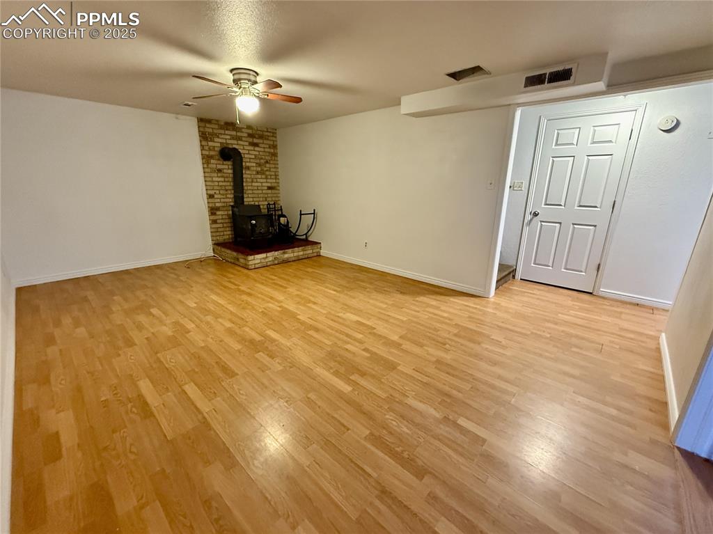 Image 19 of 32: Lower Family Area