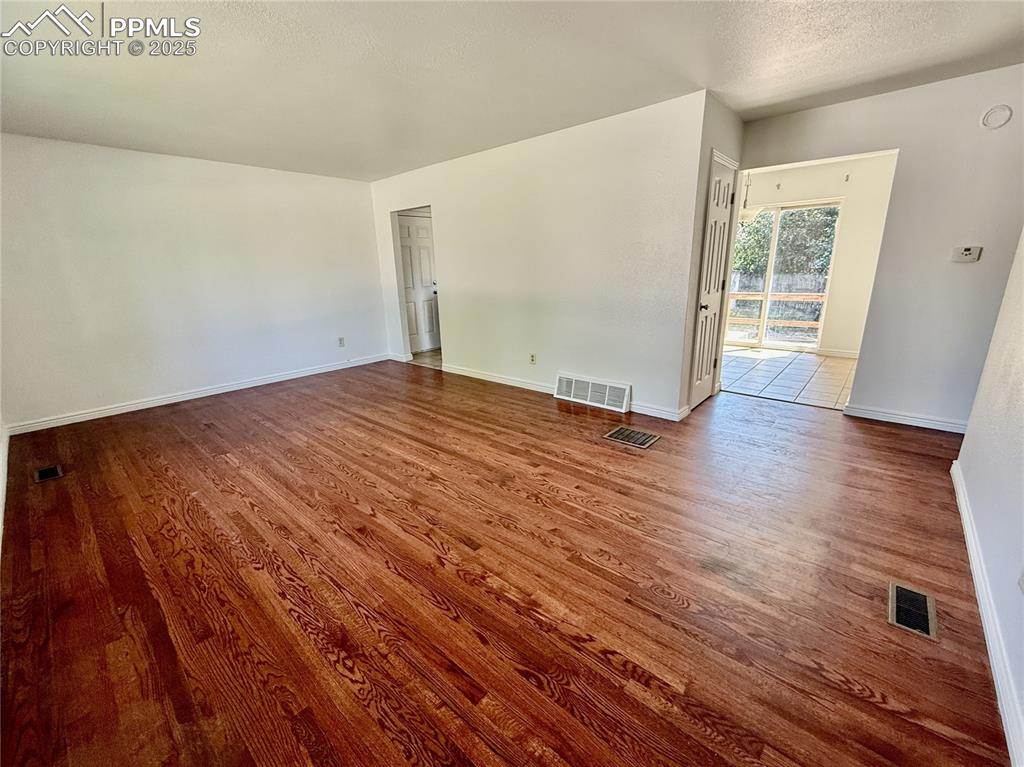 Image 3 of 32: Upper Living Area