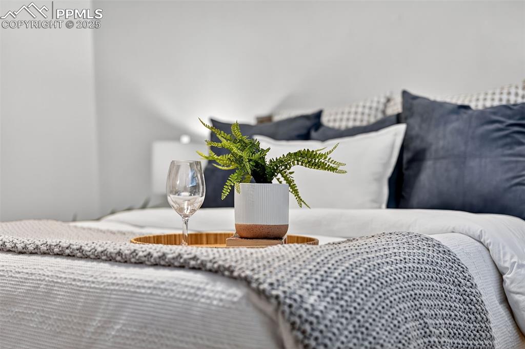 Image 23 of 40: Master Bedroom