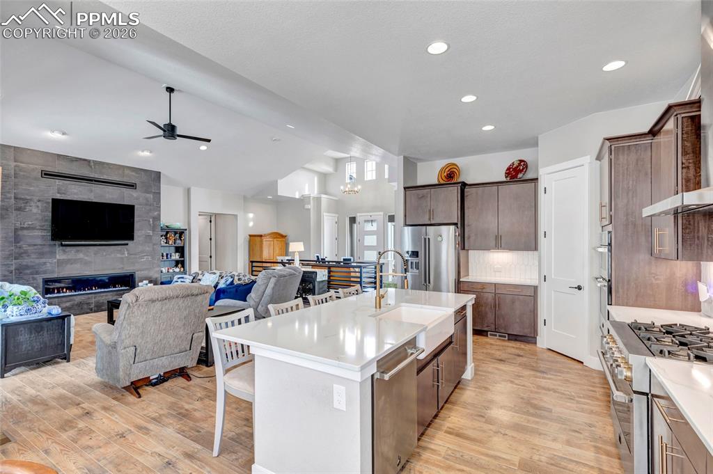 Image 17 of 45: No Description Available