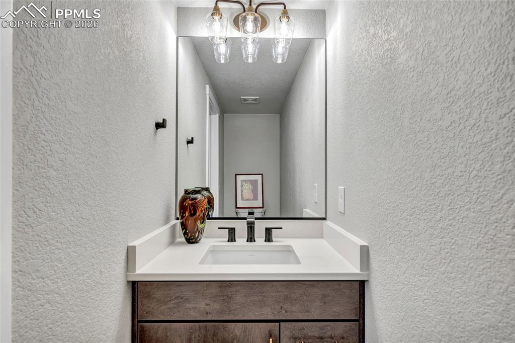 Image 36 of 45: Basement 1/2 bath