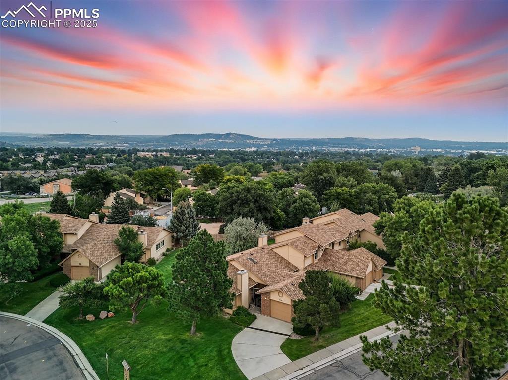 Image 3 of 36: Spacious corner location provides private sanctury feel