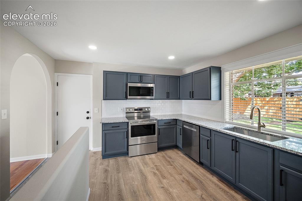 Image 12 of 43: Kitchen