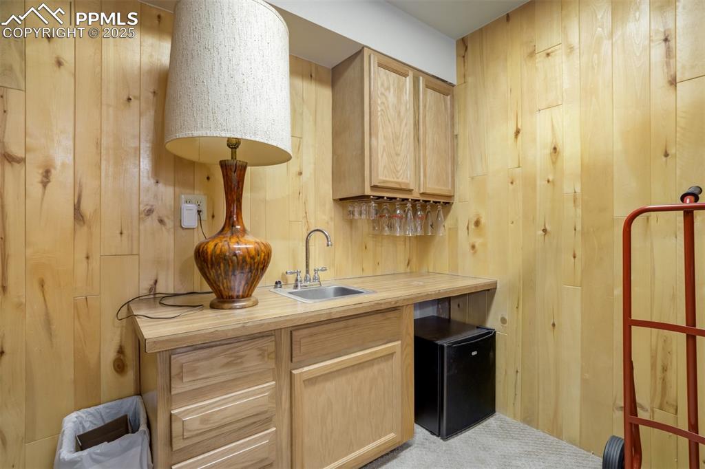 Image 20 of 30: Great Room