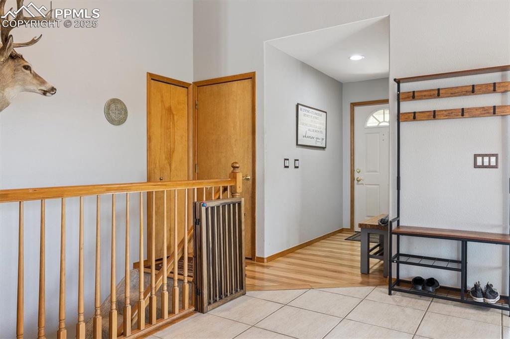 Image 2 of 39: Entry