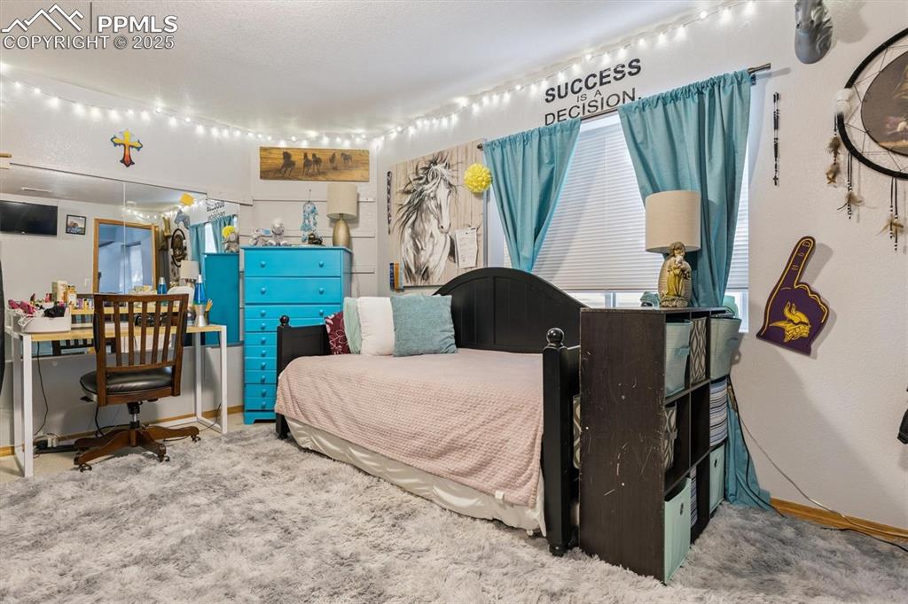 Image 25 of 39: Bedroom