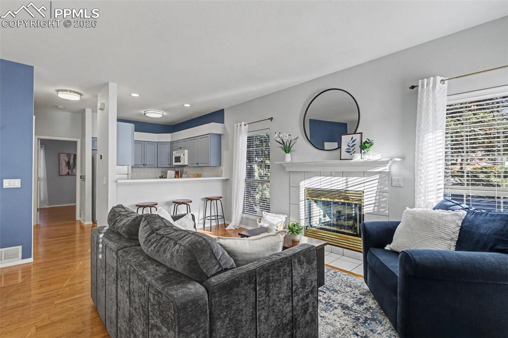 Image 3 of 39: Living Room