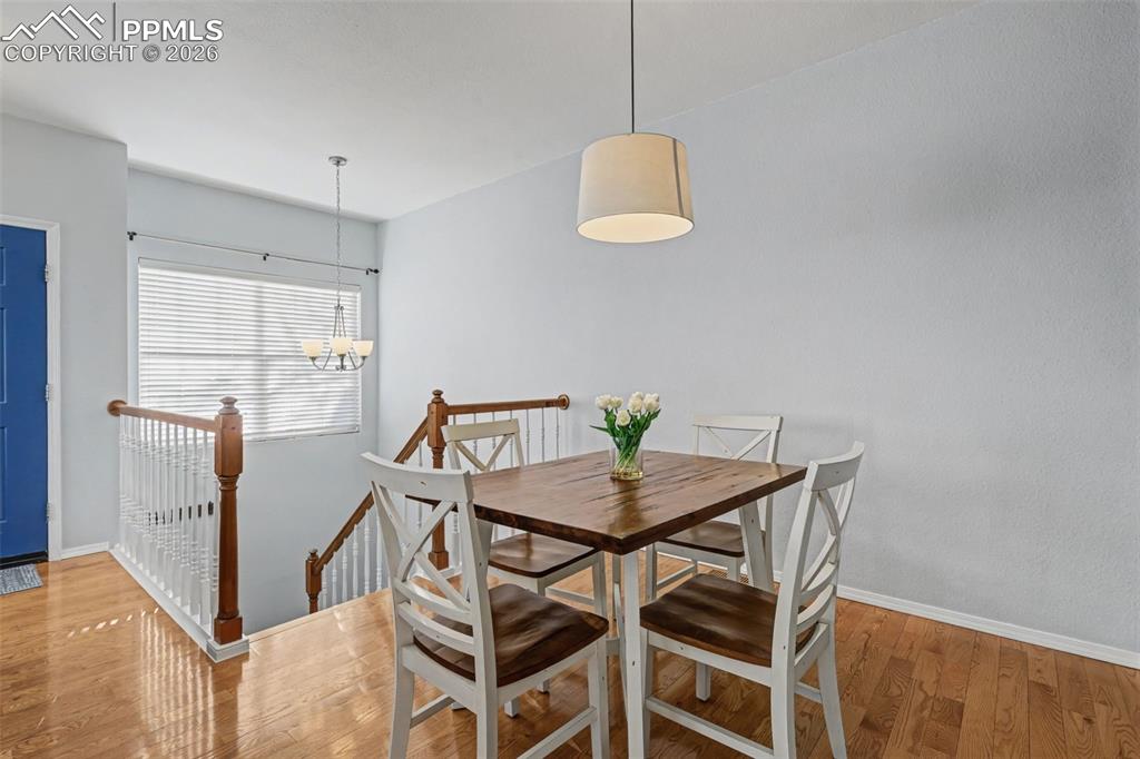 Image 7 of 39: Dining Area