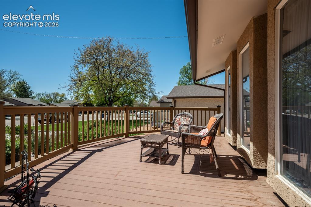 Image 5 of 48: Deck