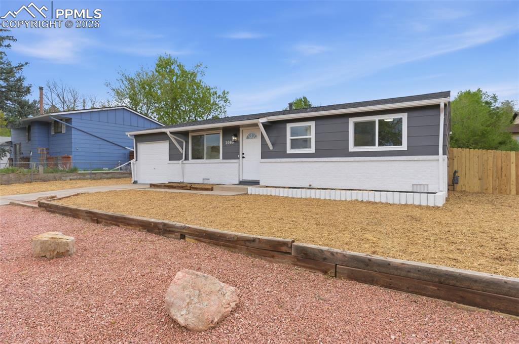 Image 27 of 28: Front of Structure