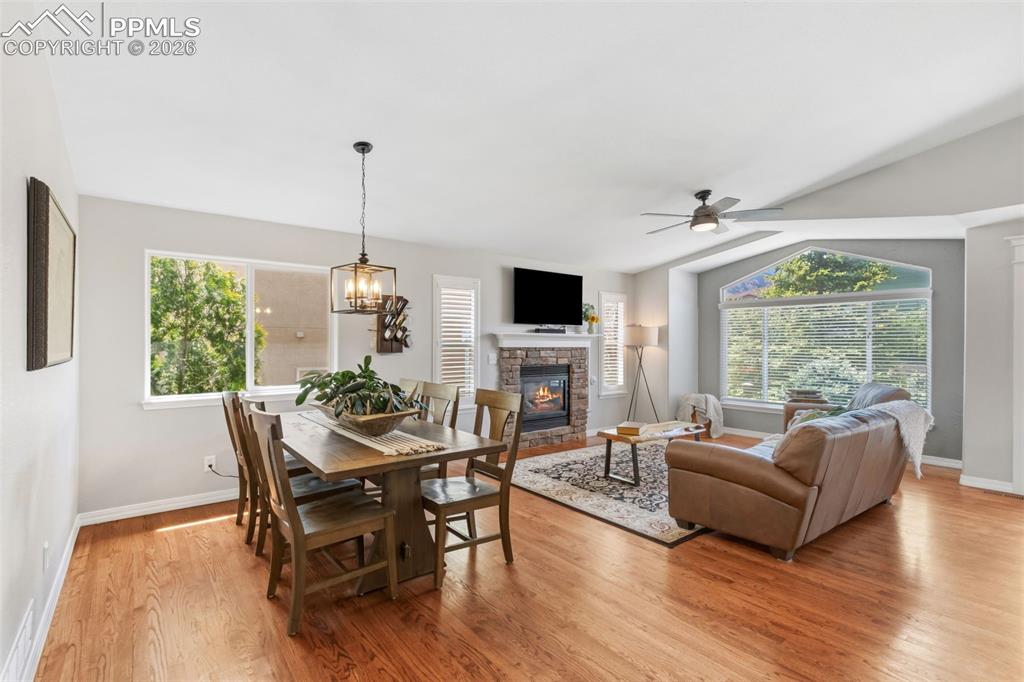 Image 11 of 42: Kitchen
