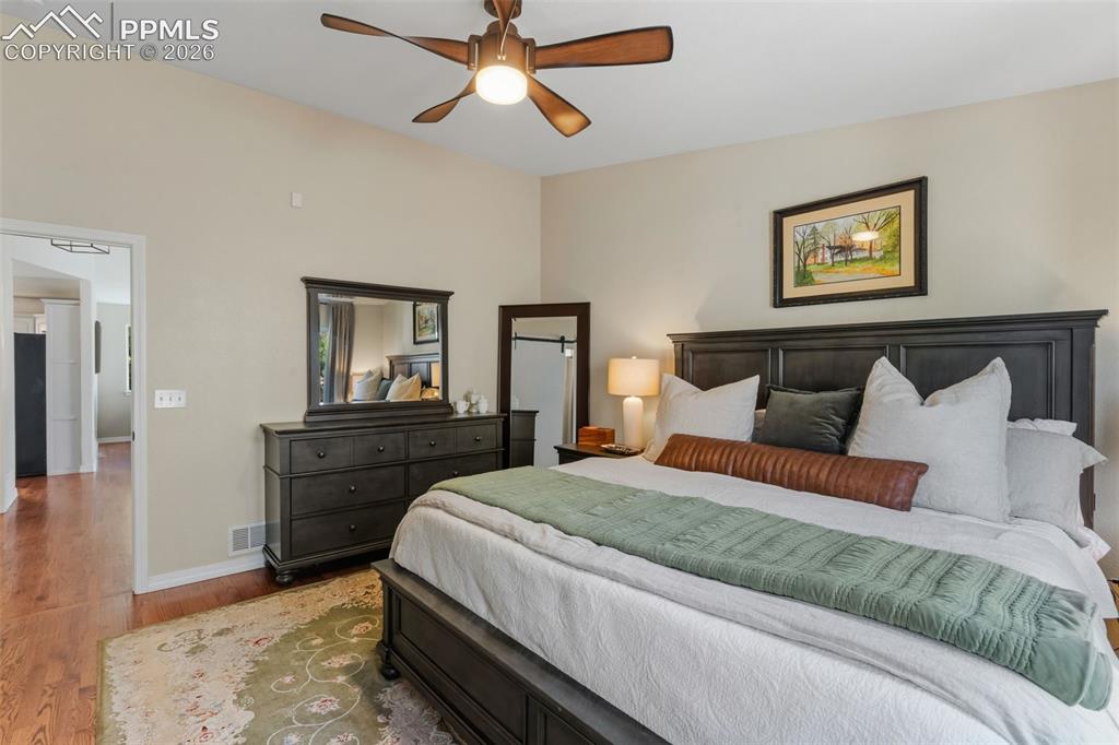 Image 18 of 42: Master Bedroom