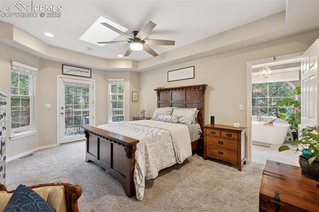 Image 16 of 45: Bedroom