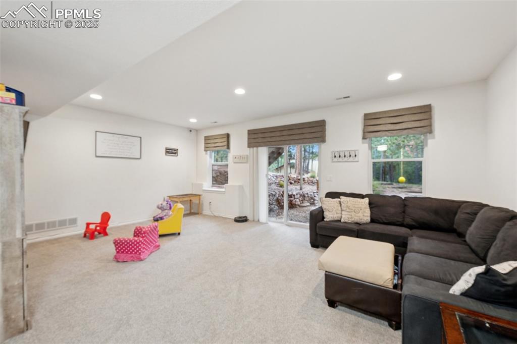 Image 27 of 45: Basement