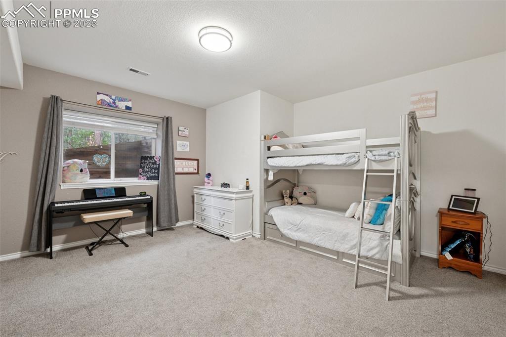 Image 30 of 45: Bedroom