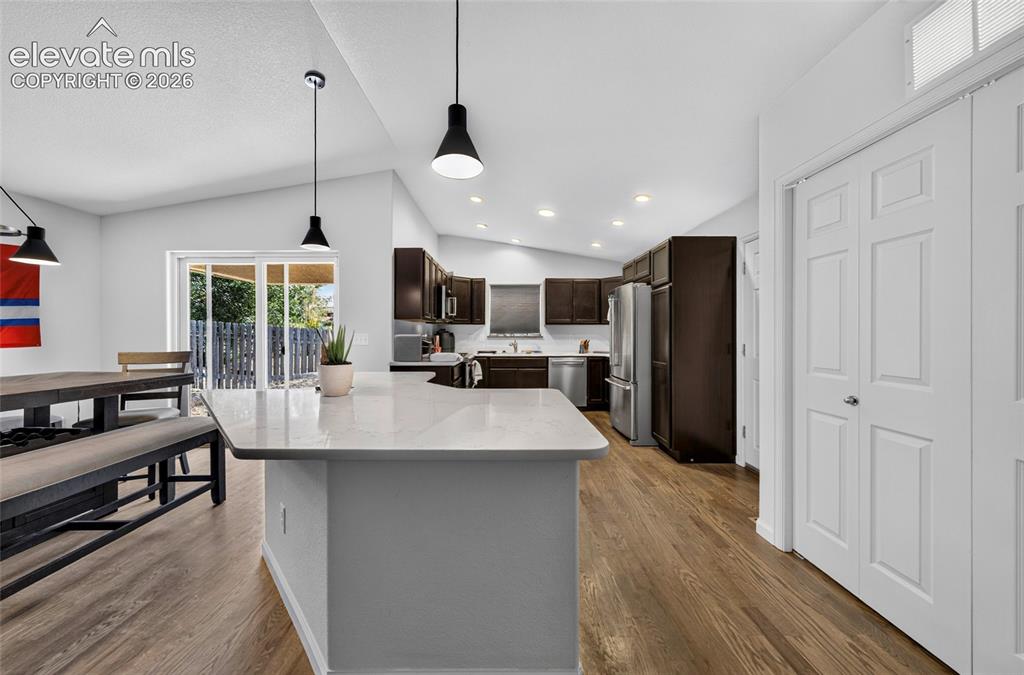 Image 4 of 30: Kitchen