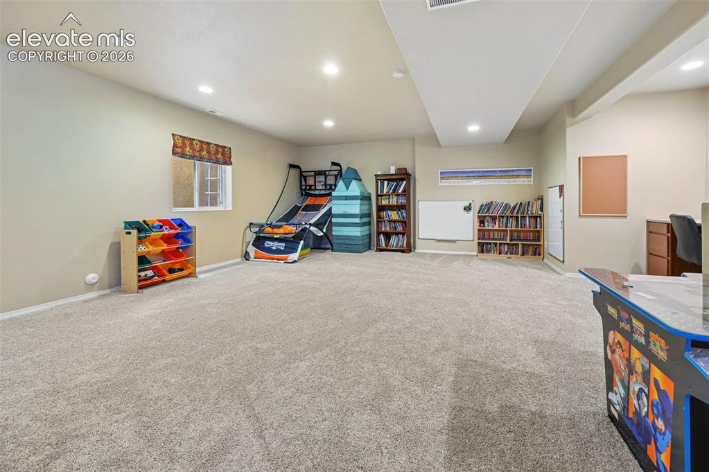 Image 17 of 40: Game Room