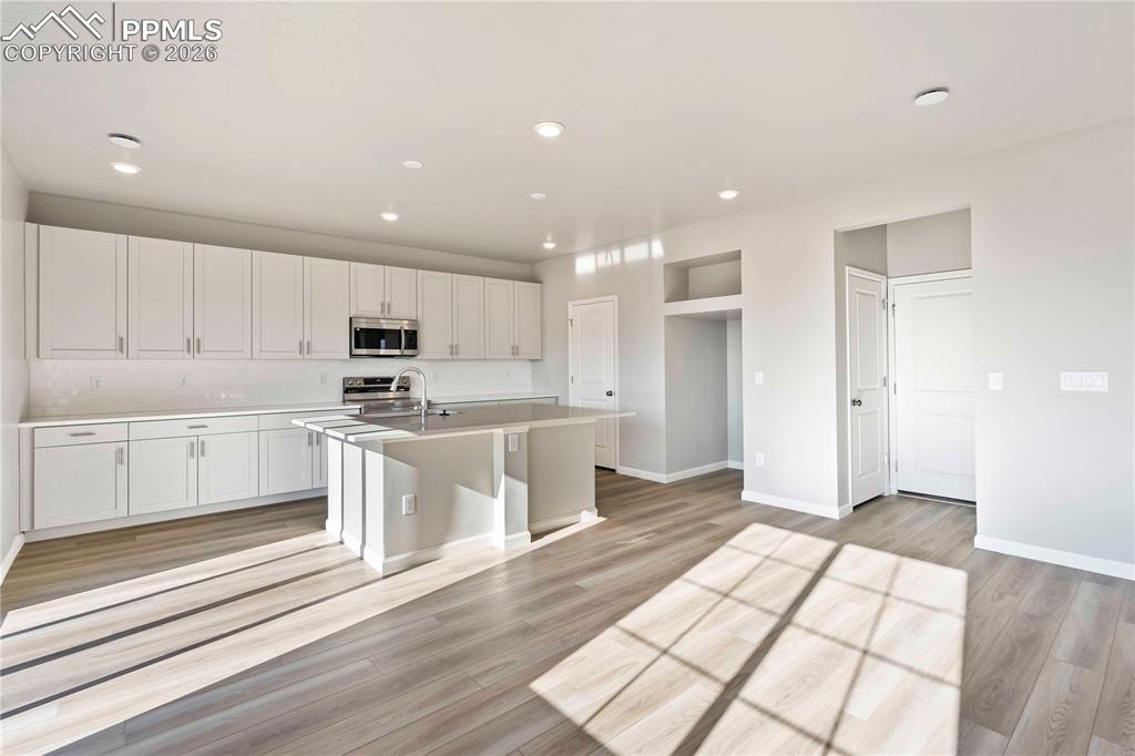 Image 14 of 24: Photos of a Model Home